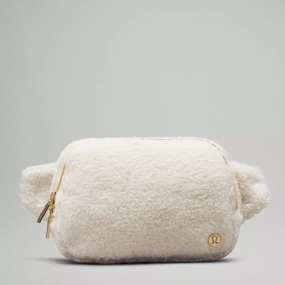 lululemon athletica Handbags - lululemon Everywhere Belt Bag Large 2L Fleece in White Opal/ Gold